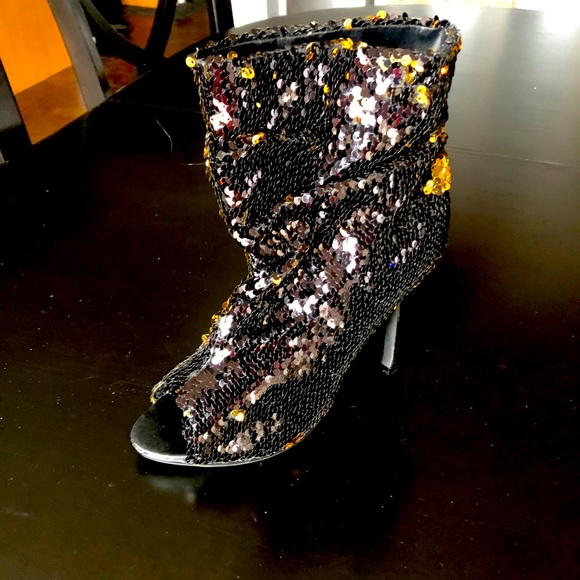 Peep Toe Sequin Ankle Bootie size 10 - Picture 6 of 6